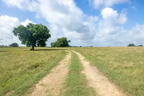 6550 Gibbs Creek Road Chappell Hill TX 77426