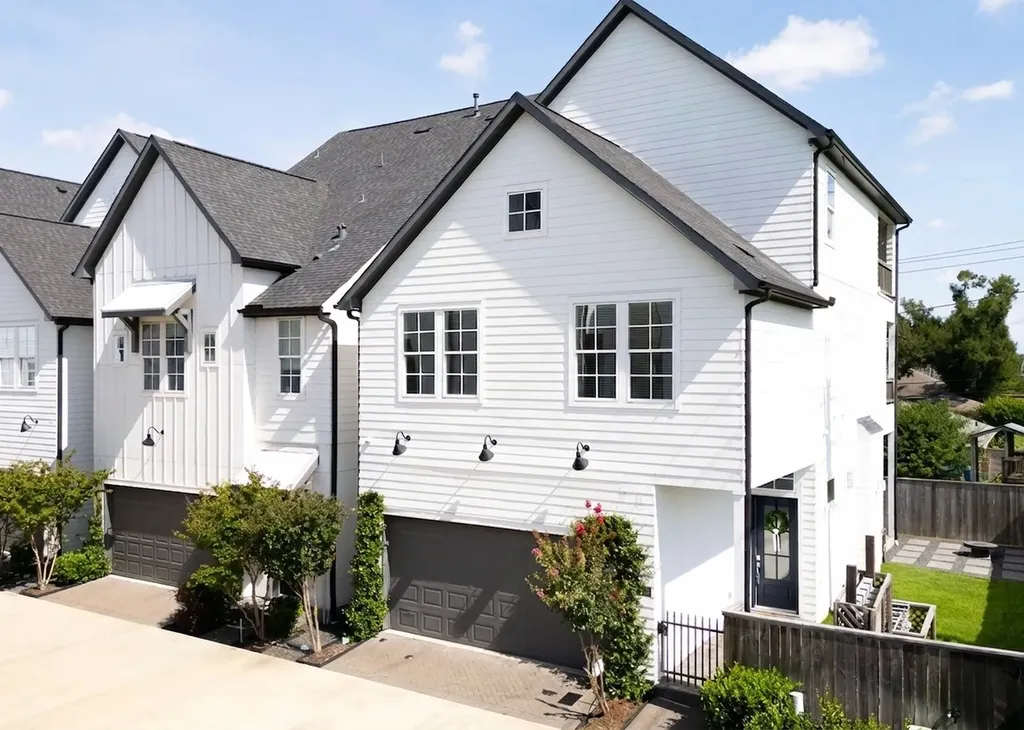 3302 Timbergrove Heights Street Houston TX 77008