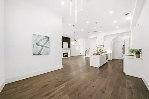 3302 Timbergrove Heights Street Houston TX 77008