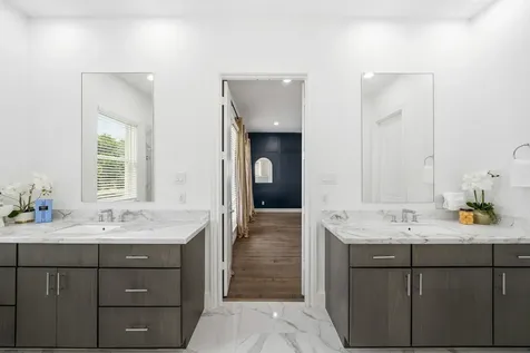 3302 Timbergrove Heights Street Houston TX 77008