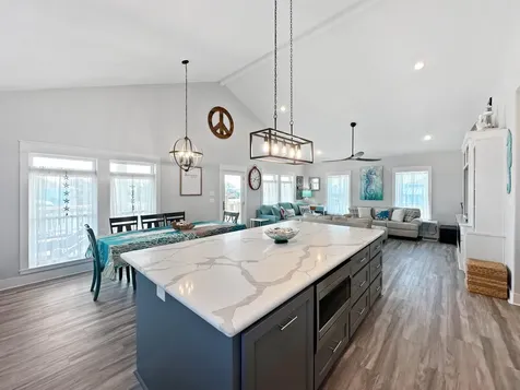 942 Meynig Drive Crystal Beach TX 77650