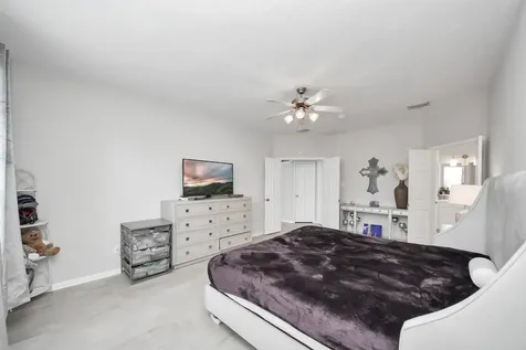 13710 Breezy Meadow Court Houston TX 77044