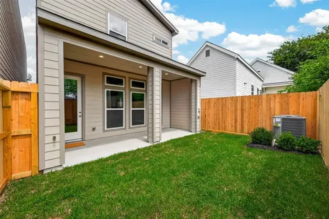 3514 Runnels Street B Houston TX 77003