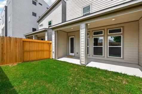 3514 Runnels Street B Houston TX 77003