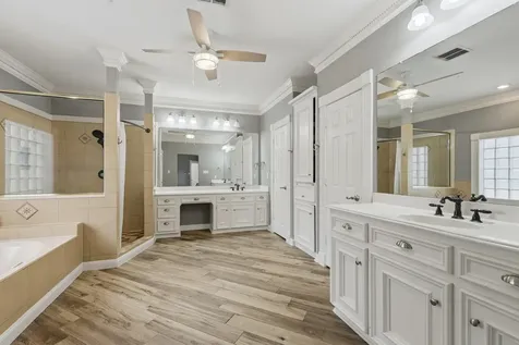 1711 Forestlake Drive Sugar Land TX 77479