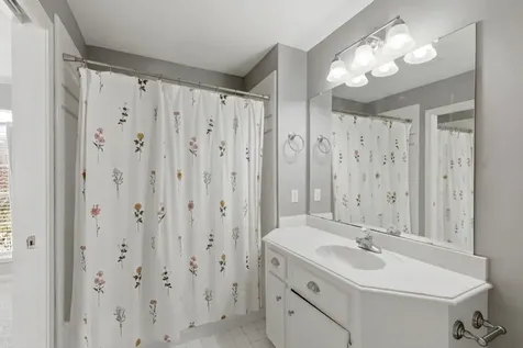 1711 Forestlake Drive Sugar Land TX 77479