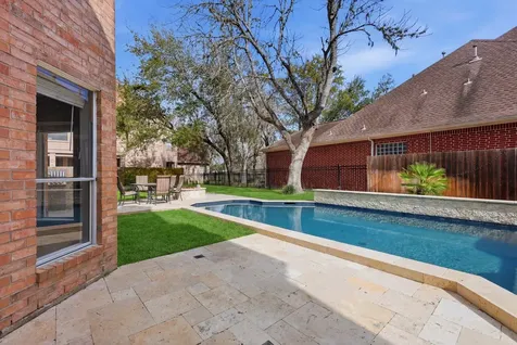 1711 Forestlake Drive Sugar Land TX 77479