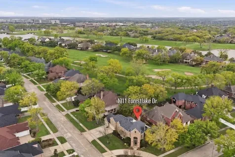 1711 Forestlake Drive Sugar Land TX 77479