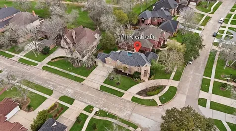 1711 Forestlake Drive Sugar Land TX 77479