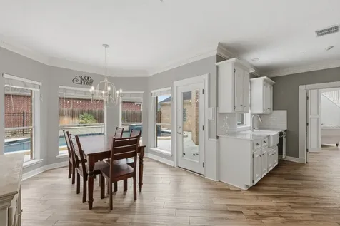 1711 Forestlake Drive Sugar Land TX 77479