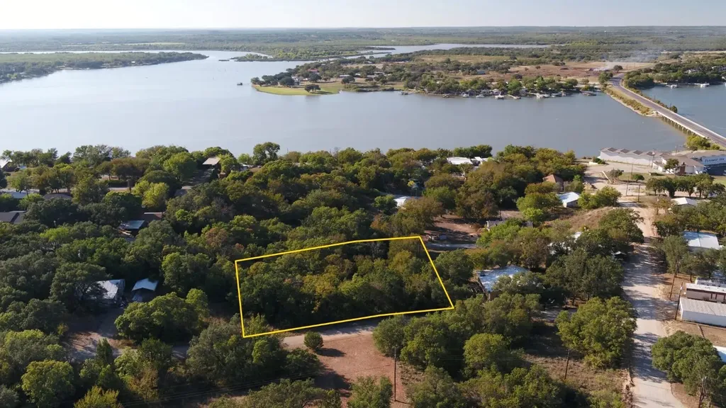 6908 Clover Leaf Drive Brownwood TX 76801
