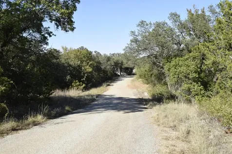 6908 Clover Leaf Drive Brownwood TX 76801