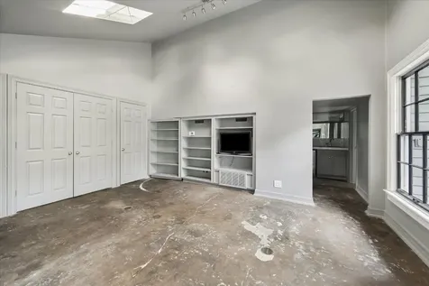 200 Westmoreland Street Houston TX 77006