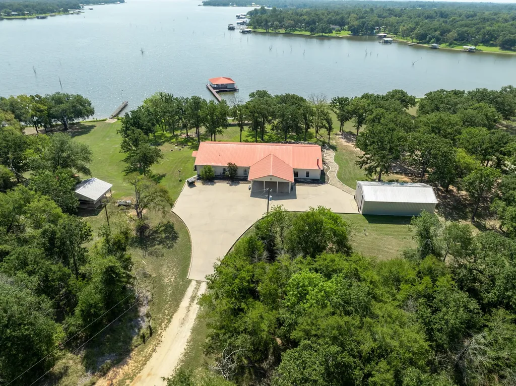 1764 Lcr 740 Thornton TX 76687