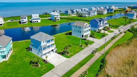 26830 Estuary Drive Galveston TX 77554