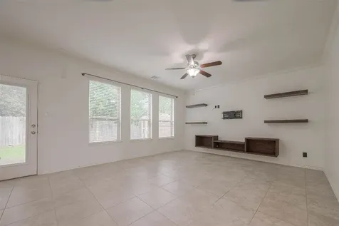 2261 Oak Circle Drive N Conroe TX 77301