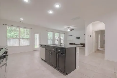 2261 Oak Circle Drive N Conroe TX 77301