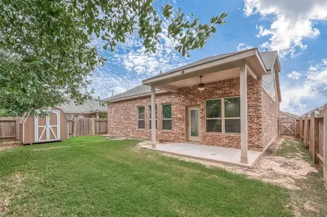 2261 Oak Circle Drive N Conroe TX 77301