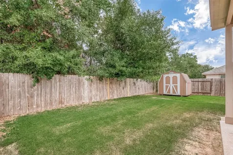 2261 Oak Circle Drive N Conroe TX 77301