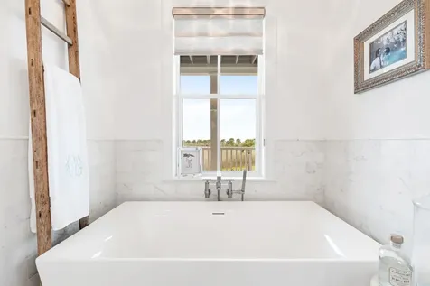 2646 E Seaside Drive Galveston TX 77550