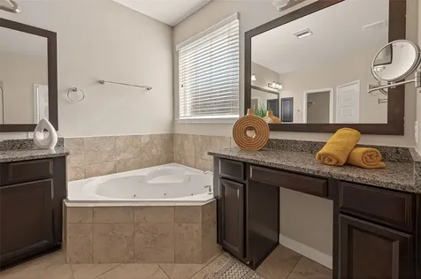 2208 Hannah Creek Court Pearland TX 77089