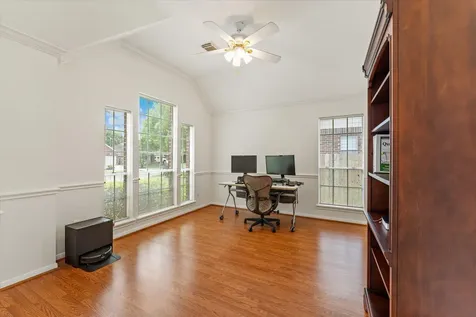 9539 Barretts Glen Court Houston TX 77065