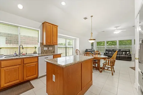 9539 Barretts Glen Court Houston TX 77065