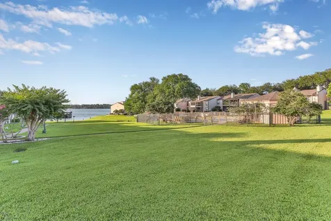 306D Lakeview Terrace Terrace 306d Montgomery TX 77356