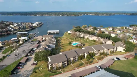 306D Lakeview Terrace Terrace 306d Montgomery TX 77356