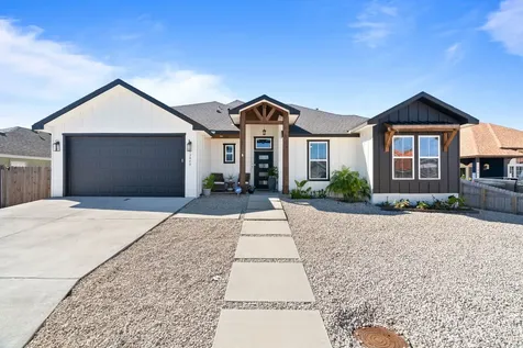 13849 Hawksnest Bay Drive Corpus Christi TX 78418