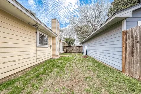 9247 Autumnsong Drive Houston TX 77064
