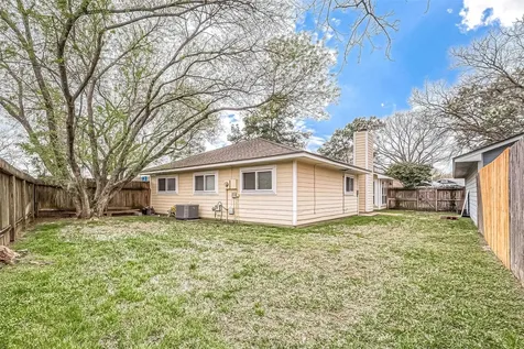 9247 Autumnsong Drive Houston TX 77064