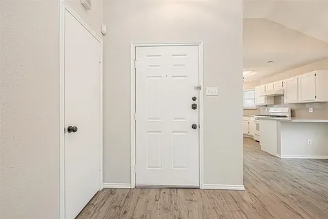 9247 Autumnsong Drive Houston TX 77064