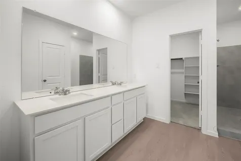 2510 Peacock Ore Drive Rosharon TX 77583
