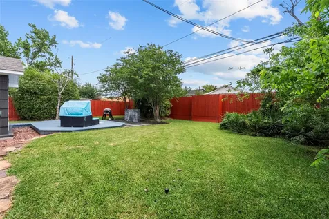 806 Nashua Street Houston TX 77008