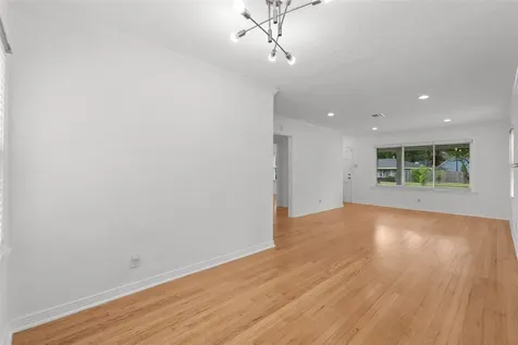 806 Nashua Street Houston TX 77008