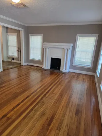 417 W Lewis Street W Conroe TX 77301