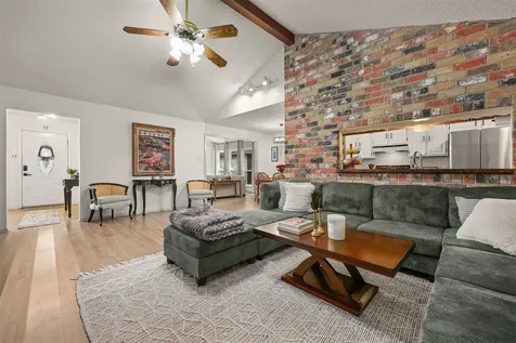1406 New Orleans Street Deer Park TX 77536