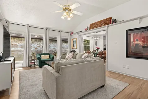 1406 New Orleans Street Deer Park TX 77536