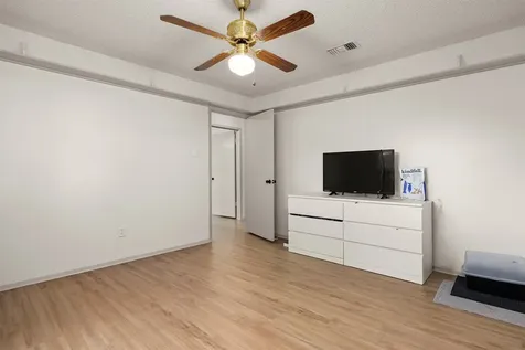1406 New Orleans Street Deer Park TX 77536