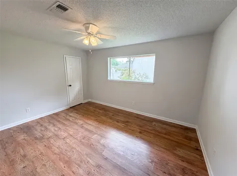 1902 New Orleans Street Deer Park TX 77536