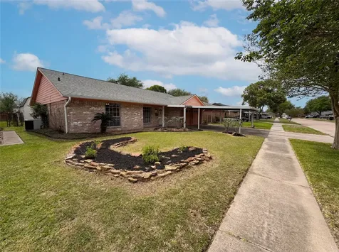 1902 New Orleans Street Deer Park TX 77536