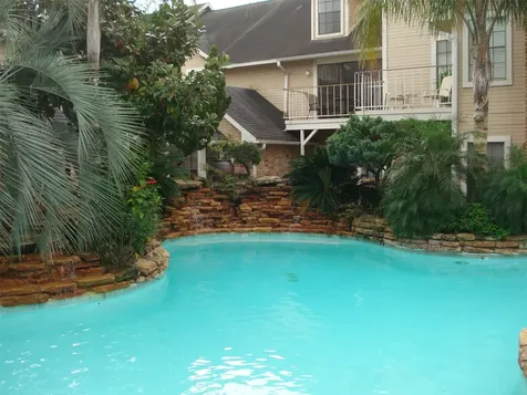 2300 Old Spanish Trail 2129 Houston TX 77054