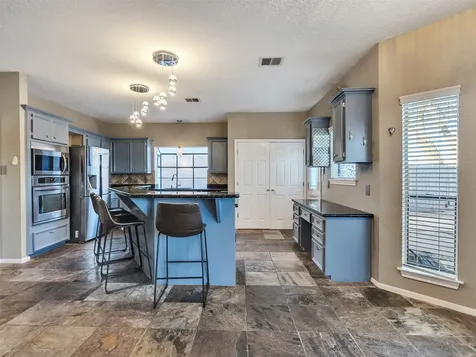 114 Bayou Bend Drive League City TX 77573