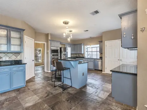114 Bayou Bend Drive League City TX 77573