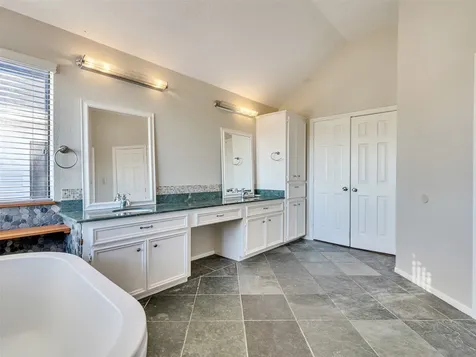 114 Bayou Bend Drive League City TX 77573