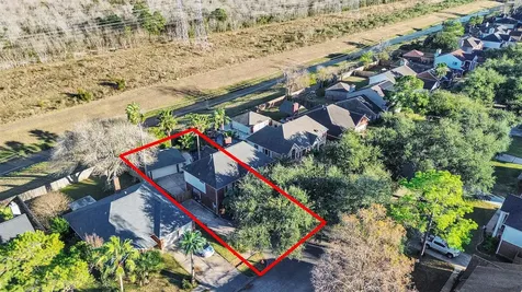 114 Bayou Bend Drive League City TX 77573
