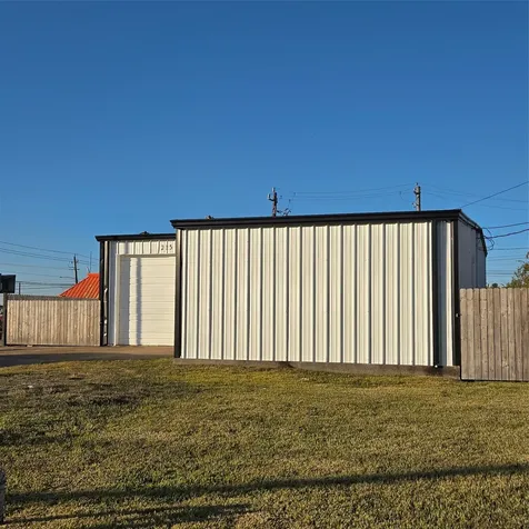 215 Fresa Road Pasadena TX 77502