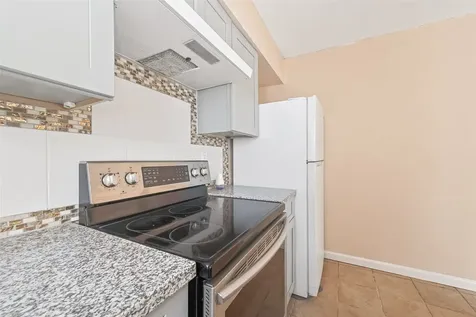 9350 Country Creek Drive 1 Houston TX 77036