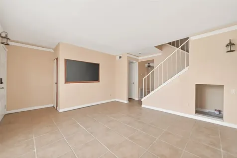 9350 Country Creek Drive 1 Houston TX 77036